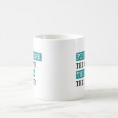 まずコーヒーを飲む コーヒーマグカップ (中央)