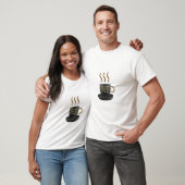 まずコーヒー、その後にいろいろ コーヒー好きのための面白Tシャツ Tシャツ (ユニセックス)
