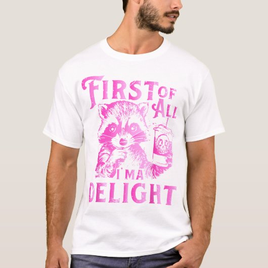 まず最初に私が可愛いアライグマです Tシャツ (正面)