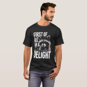 まず最初はアライグマの喜び Tシャツ (正面フル)
