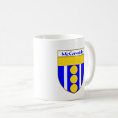 または家紋McCormickの紋章付き外衣 コーヒーマグカップ (正面右)