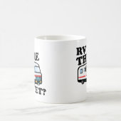 まだそこのRVか。 (白) コーヒーマグカップ (中央)