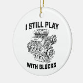 まだブロックで遊んでいます 車のメカニック セラミックオーナメント (左)