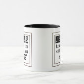 まだホットメスです(主は知っておられる) マグカップ (中央)