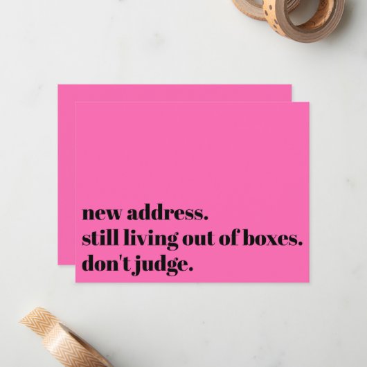 まだボックスに住んでホットピンクカードを判断しない ノートカード (正面/裏面インサイチュ)