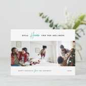 まだ家で休暇を過ごす |おもしろい 3枚の写真 シーズンカード (スタンド正面)