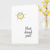 まだ死んでない!おめでとう! カード (黄色い花)