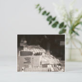 まだ発掘中 ポストカード (スタンド正面)