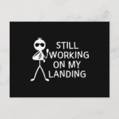 まだ着陸時の壊れた腕キャストで作業している ポストカード (正面)