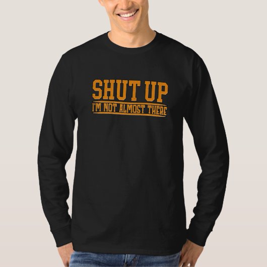 まだ終わってないわよ Tシャツ (正面)