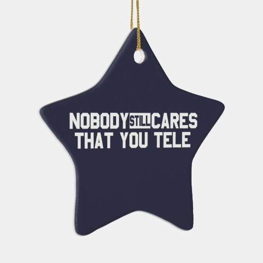 まだ誰気にも笑わない セラミックオーナメント (右)