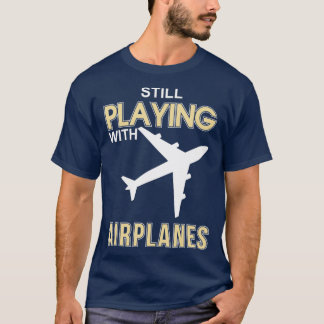 まだ遊飛行機の付き添い人 Tシャツ