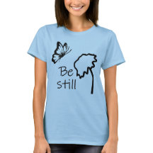 まだTシャツを着ている