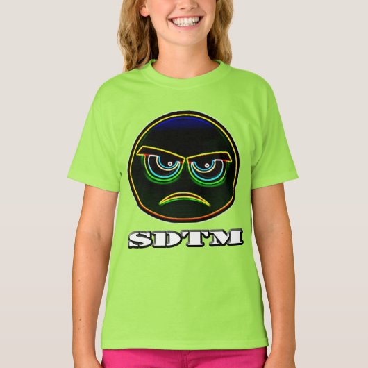 まっすぐな羽毛は中間 (SDTM)顔を怒ります Tシャツ (正面)