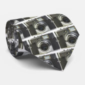 まっすぐな金属 ネクタイ (ロール)