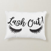 まつげのラッシュアウトサロンメイクアップアーティスト アクセントクッション (裏面)