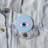 まつげピンク色の青を持つギリシャの邪悪な目 缶バッジ (インサイチュ)