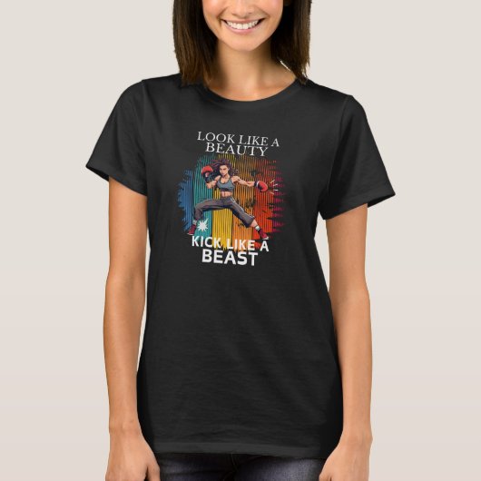 まるで獣のような美しいキックのように見える Tシャツ (正面)