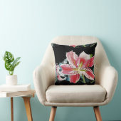 みすぼらしいシックなブラックリリーフローラフラワークッション クッション (椅子)