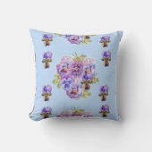 みすぼらしいシックなブルーパンジーフローラウォーターカラークッション クッション (正面)