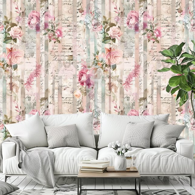 みすぼらしいシックなヴィンテージバラフローラルパターンロマンチック 壁紙 (Shabby Chic Vintage Roses Floral Pattern Romantic Wallpaper)
