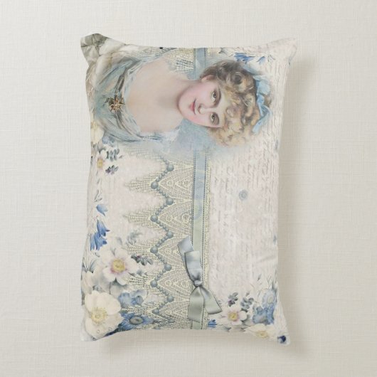 みすぼらしいシックビクトリアンなヴィンテージの花付き婦人 アクセントクッション (裏面(縦))