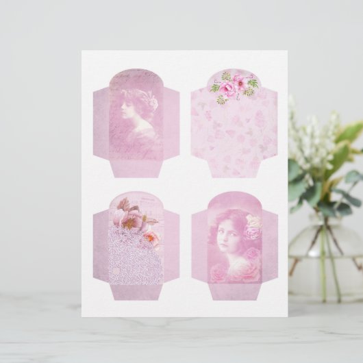 みすぼらしいピンクのフローラ&レーススクラップブックポケット (スタンド正面)