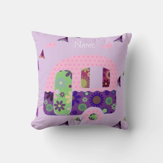 みすぼらしいレトロなトレーラー、キャンパー、キャラバンティング クッション (正面)