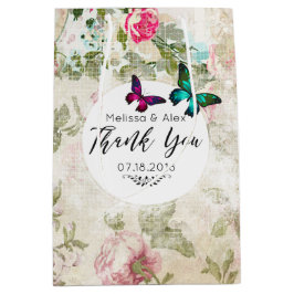 みすぼらしいヴィンテージのコラージュ結婚の蝶 ミディアムペーパーバッグ