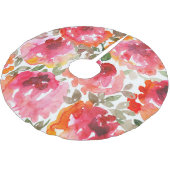 みすぼらしい赤いバラ、シームレスなパターン。 ブラッシュドポリエステルツリースカート (アングル)