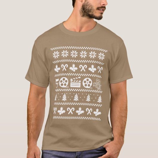 みにくいクリスマス映画のセット 映画ファンの女性 Tシャツ (正面)