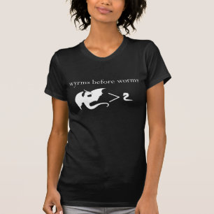 みみずの暗い女性のTシャツの前のWyrms Tシャツ