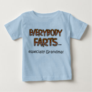 みんなおばあちゃん特におばあちゃん!乳児Tシャツ ベビーTシャツ