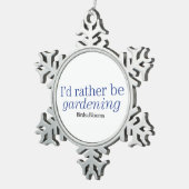 むしろ庭いじりをしています スノーフレークピューターオーナメント (右)