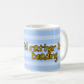 むしろ蜂の玉が付くこと コーヒーマグカップ (正面右)