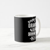 もうすぐおばあちゃん再び 2026 新しい赤ちゃん追加予定 コーヒーマグカップ (正面右)