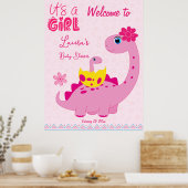 もうすぐ恐竜の母の赤ちゃんシャワーを孵化する女の子だ ポスター (キッチン)