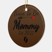 もうすぐ母の日になる母の妊娠 セラミックオーナメント (左)