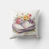 もう一つの章 – 本好き クッション (裏面)