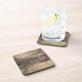 もう一つ壁にれんががが詰まった コースター (右側)