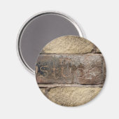 もう一つ壁にれんががが詰まった マグネット (正面/裏面)