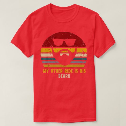 もう一人は髭を生やしたおもしろい奴だ Tシャツ (デザイン正面)