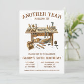 もう一年やり遂げたね!木工誕生日おめでとう 招待状 (スタンド正面)