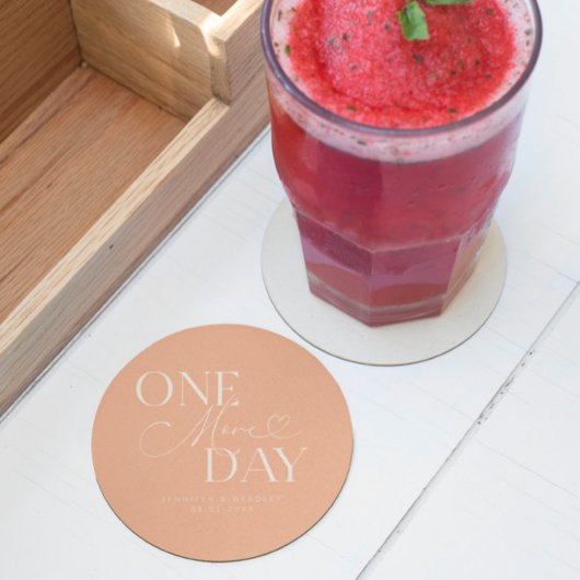 もう1日のリハ結婚ーサルピーチ ラウンドペーパーコースター