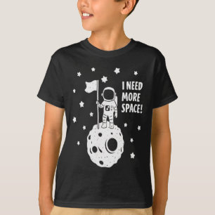 もっとスペースをください 面白い 宇宙飛行士 月 星 ユーモア Tシャツ