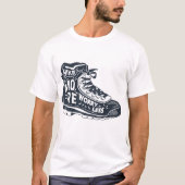 もっとハイキング、もっとリラックス Tシャツ (正面)