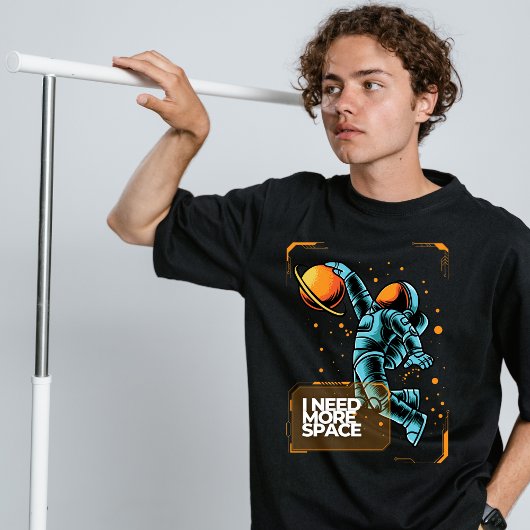もっと宇宙通り衣服Tシャツが必要 Tシャツ