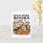 もっと読も本かわいい幽霊ファミリーハロウィーンの男性を見る カード (黄色い花)