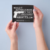 もっと銃を使うもしのが気になるかな?フライヤー チラシ (手)