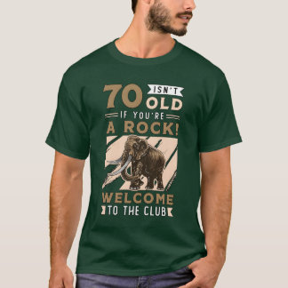 もふもふのマンモスは、あなたが先史時代の生き物なら70歳じゃない Tシャツ